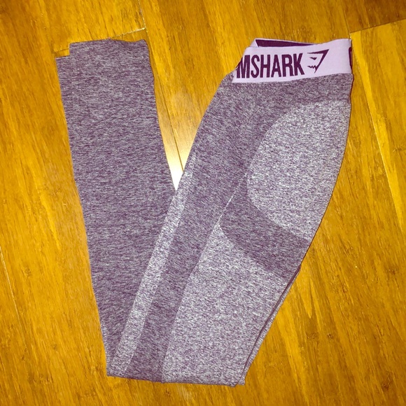 AVAILABLE - Gymshark Purple Flex Leggings 🦈 - Picture 1 of 3